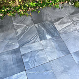 The machine-cut stone has a smooth surface and neat edges, reflecting the precise craftsmanship of the machine-cut process.